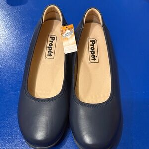 Propet Yara Navy Blue Flats Women’s Size 7 NWT Comfort Dress Shoes